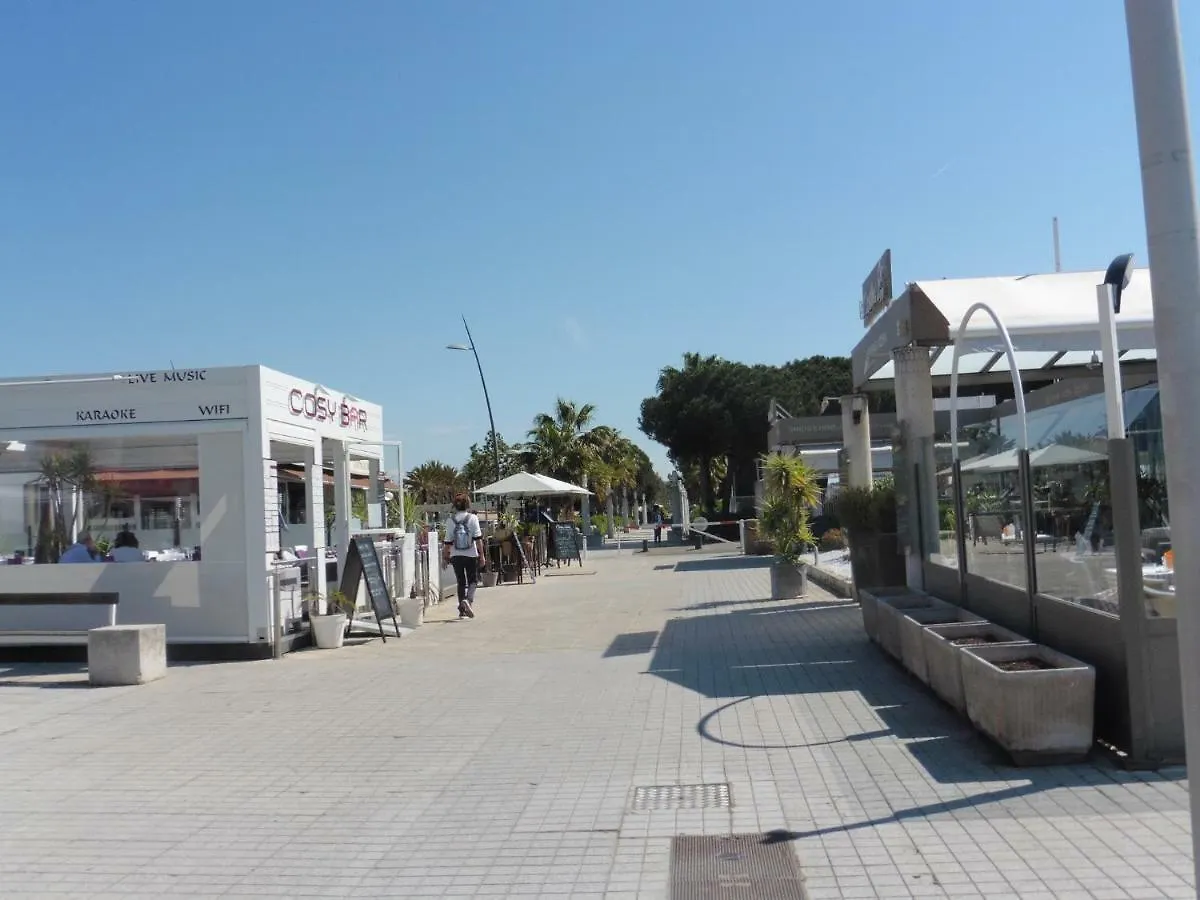 App T2 Cozy Proche De La Mer Golfe-Juan 0*,